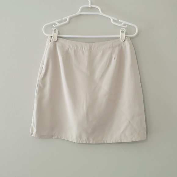 Patagonia Solid Beige Skort - Picture 2 of 4